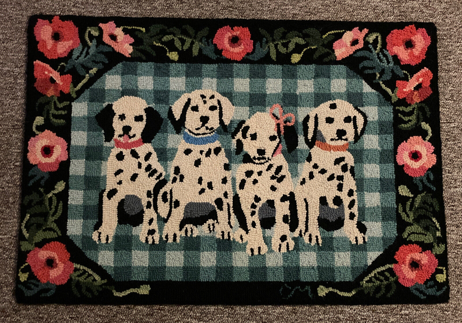 Claire Murray Hand Hooked Wool Rug “dalmatians”  26 X 38 Inches.