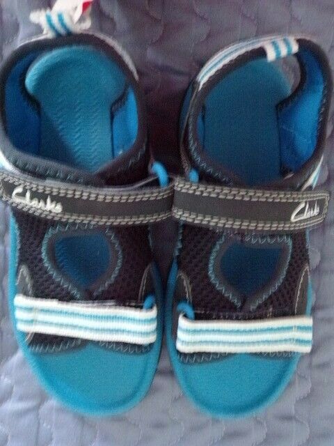 Boys Clarks Water Shoes/sandals , 10, Blue/black, Nwt, Adj. Straps