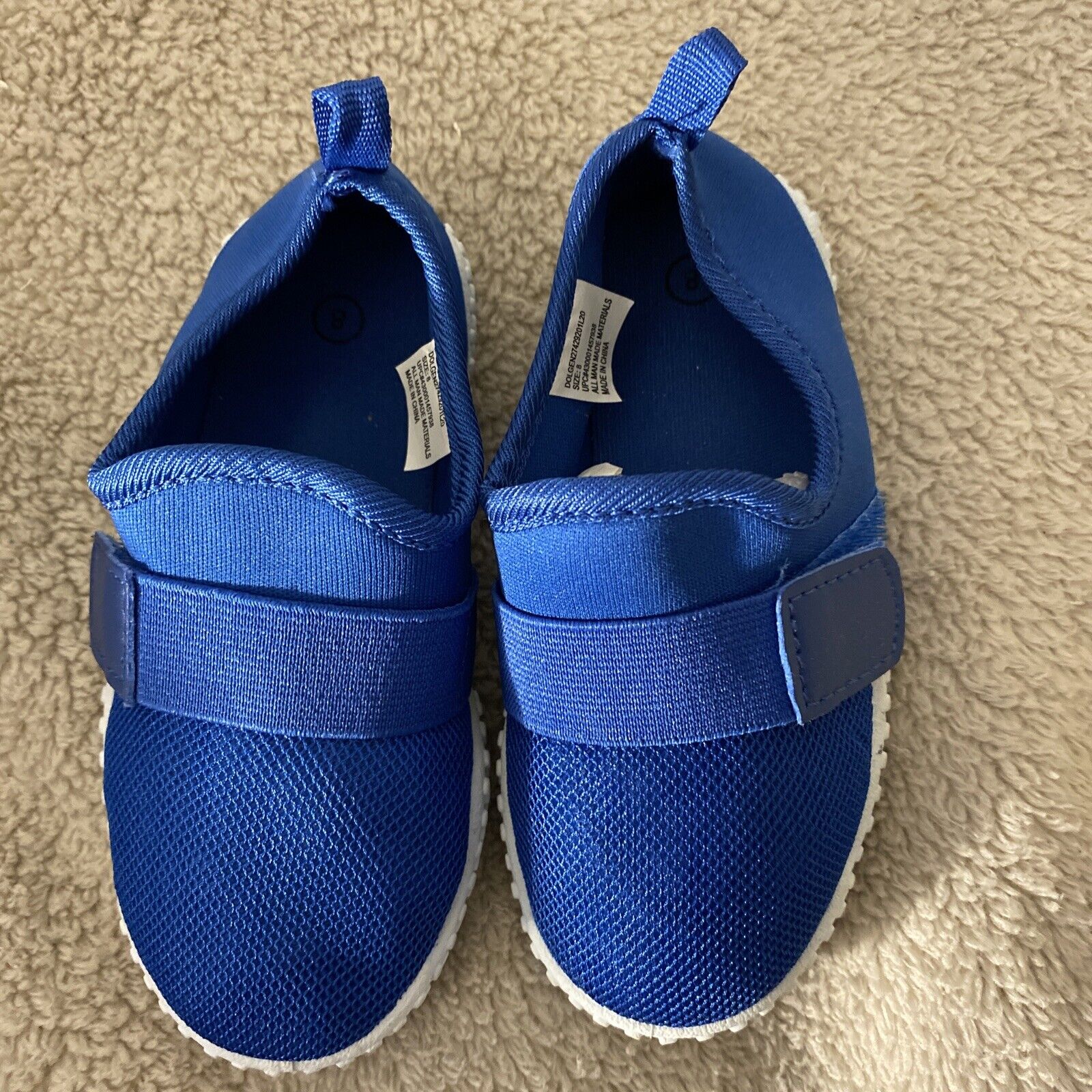 Boys Water  Shoes Size 8 Blue